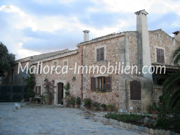 Thumbnail von RENOVIERTE FINCA IN GROSSEM GEHÖFT MIT POOL