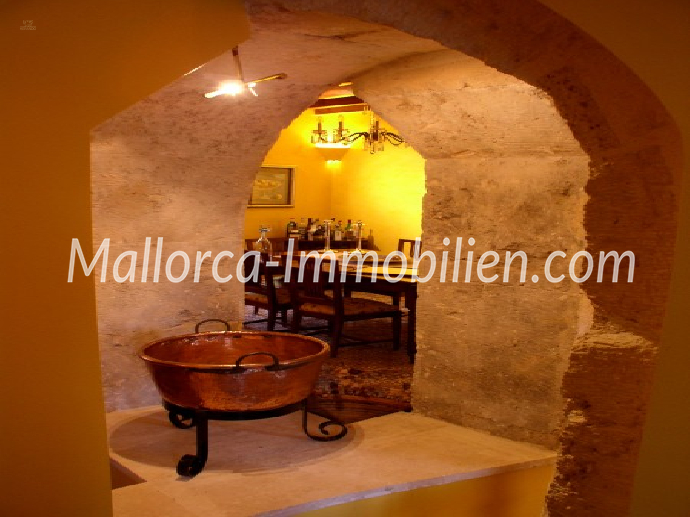 Thumbnail von RENOVIERTE FINCA IN GROSSEM GEHÖFT MIT POOL