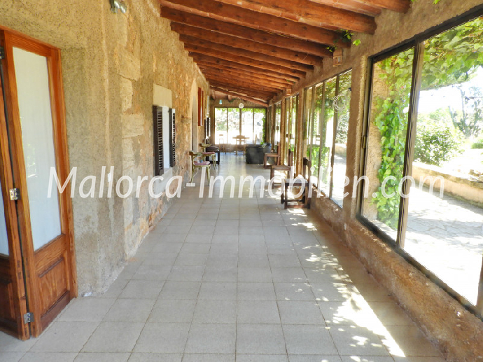 Thumbnail von ROMANTISCH GELEGENE FINCA ZUM SANIEREN