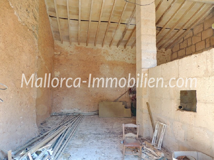 Thumbnail von ROMANTISCH GELEGENE FINCA ZUM RENOVIEREN MIT SEHR GROSSEM GRUNDSTÜCK