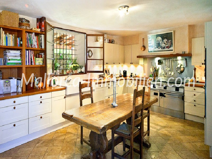 Thumbnail von EXCLUSIVES FINCAANWESEN MIT WUNDERSCHÖNEM GARTEN