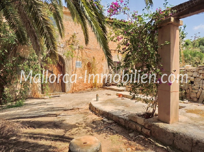 Thumbnail von ROMANTISCHES MALLORQUINISCHES FINCA-ANWESEN MIT PANORAMABLICK