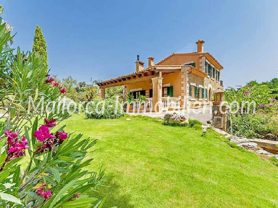 FINCA MIT PANORAMABLICK UND SEPARATEM GÄSTEHAUS