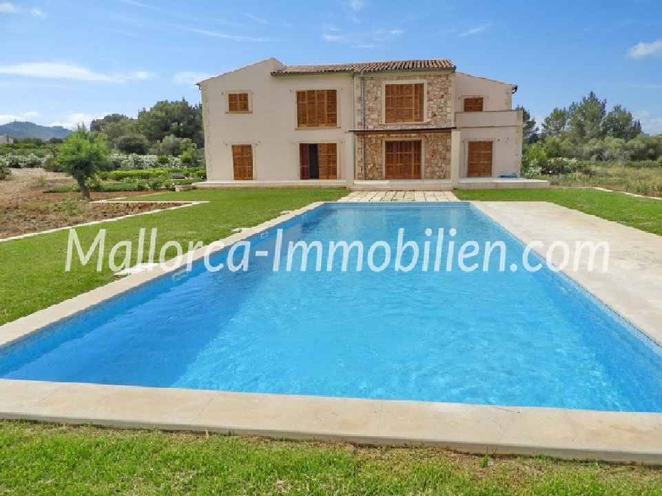 WUNDERSCHÖNE FINCA MIT BLICK ZUM MEER