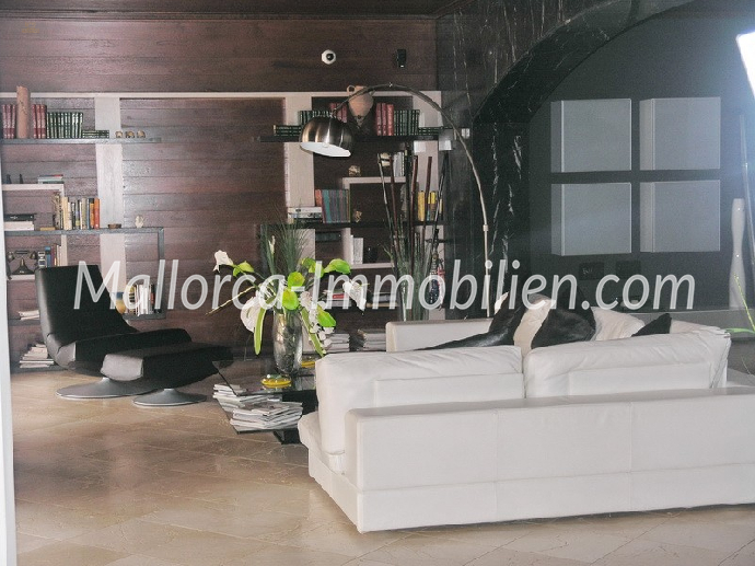 Thumbnail von ZAUBERHAFTES FINCAANWESEN MIT EIGENEM KLEINEN SEE UND POOL