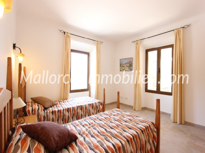 Thumbnail von EIN FINCAANWESEN, DASS AUF MALLORCA SEINES GLEICHEN SUCHT