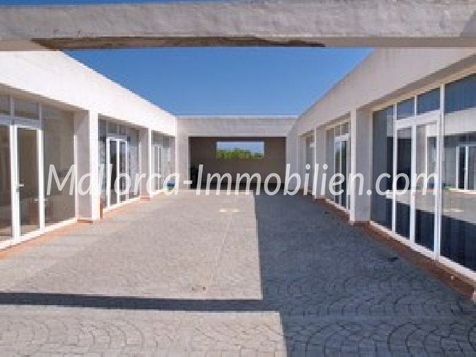 Thumbnail von GESCHÄFTS-/BÜROHAUS ODER FITNESSCENTER MIT LADENPASSAGE