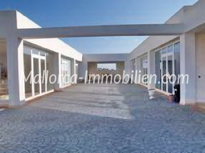 Thumbnail von GESCHÄFTS-/BÜROHAUS ODER FITNESSCENTER MIT LADENPASSAGE