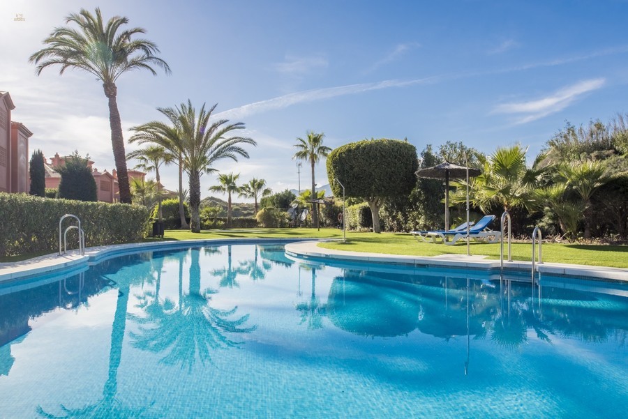 Luxus-Wohnung in Los Flamingos R2858273