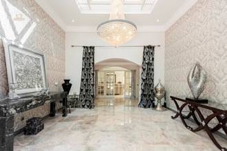 Thumbnail von Luxus-Villa in El Paraiso R2849690