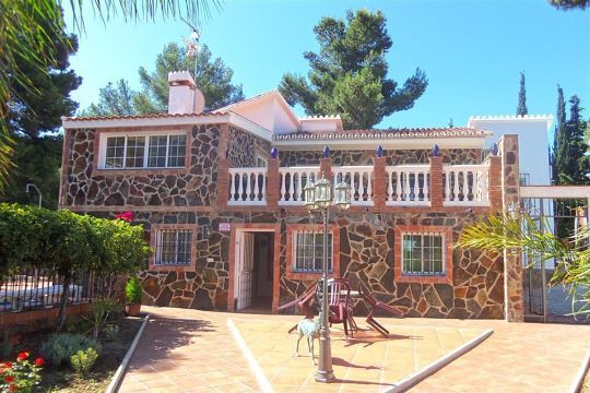 Luxus-Villa in Churriana F2734850 