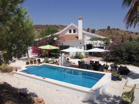Luxus-Villa in Alhaurin El Grande F31400