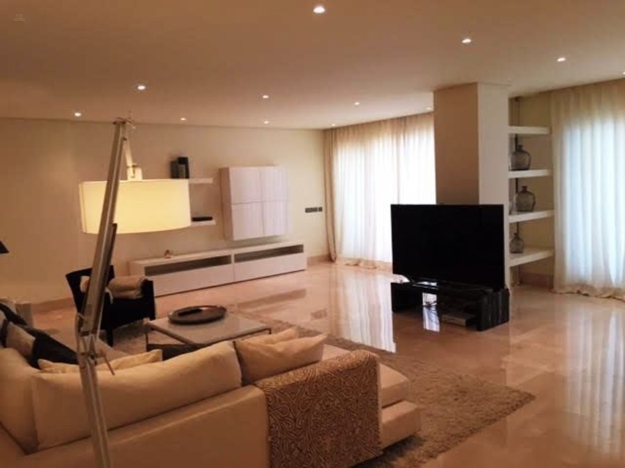 Thumbnail von Luxus-Wohnung in Estepona R2527376