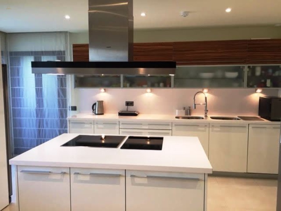 Thumbnail von Luxus-Wohnung in Estepona R2527376