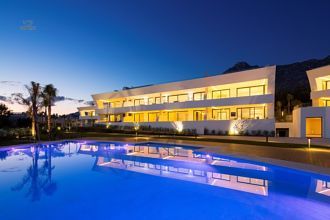 Thumbnail von Luxus-Wohnung in Sierra Blanca R2760761