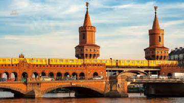 Thumbnail von Income property high-rise building in Berlin