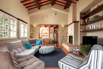 Thumbnail von kürzlich renoviertes Anwesen in traumhafter Lage mit Infinity-Pool