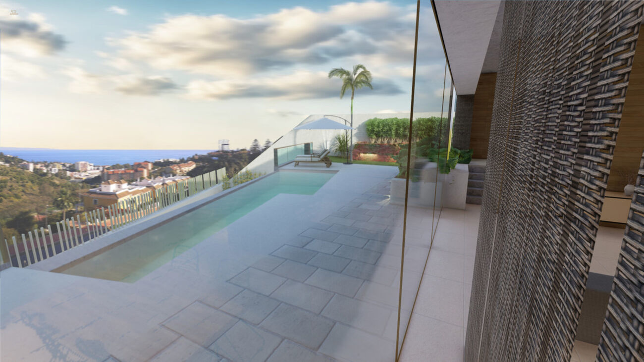 Villa For Sale in Málaga Este