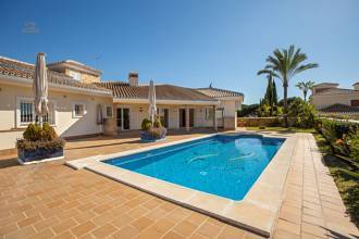 Thumbnail von Villa For Sale in Calahonda, Málaga