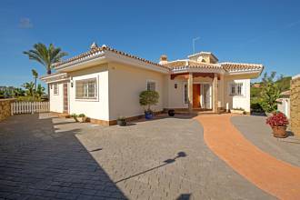 Thumbnail von Villa For Sale in Calahonda, Málaga