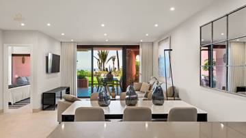 Thumbnail von Apartment For Sale in Estepona, Málaga