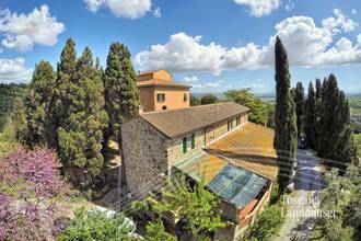 Thumbnail von Villa aus dem 19. Jhdt. mit traumhaftem Meerblick