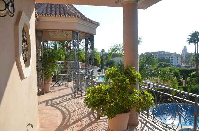 Villa For Sale in Mijas Golf, Málaga