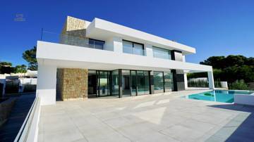 Thumbnail von Villa For Sale in Moraira, Alicante
