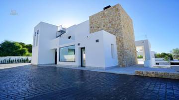 Thumbnail von Villa For Sale in Moraira, Alicante