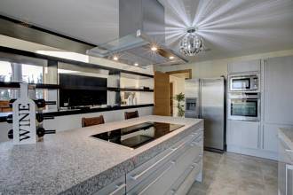 Thumbnail von Villa For Sale in Estepona, Málaga