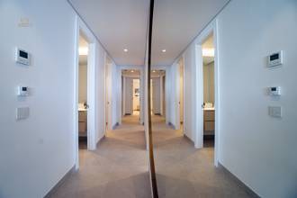 Thumbnail von Apartment For Sale in Benahavis, Málaga