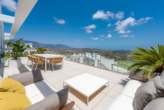 Apartment For Sale in Mijas Costa, Málaga