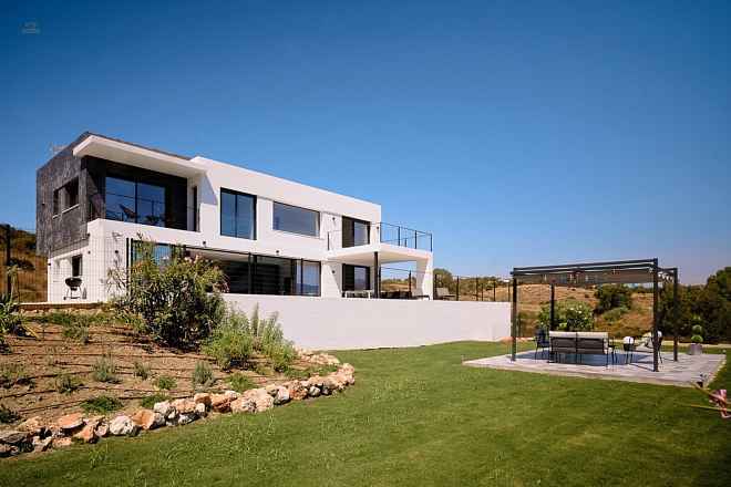 Villa For Sale in Mijas Costa, Málaga