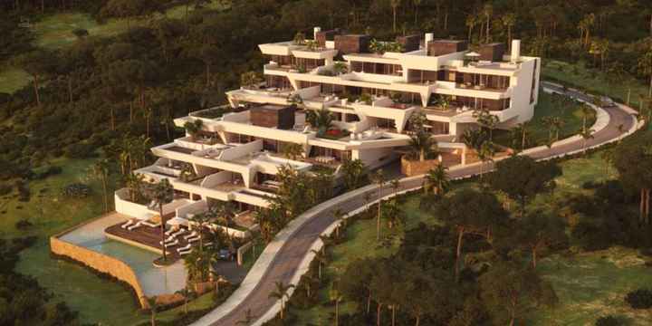 Apartment For Sale in Benahavis, Málaga