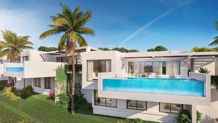 Villa For Sale in Benalmadena, Málaga