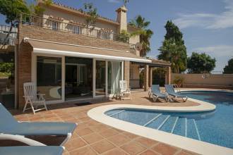 Thumbnail von Villa For Sale in Montemar, Málaga