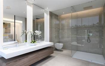 Thumbnail von Villa For Sale in Estepona, Málaga