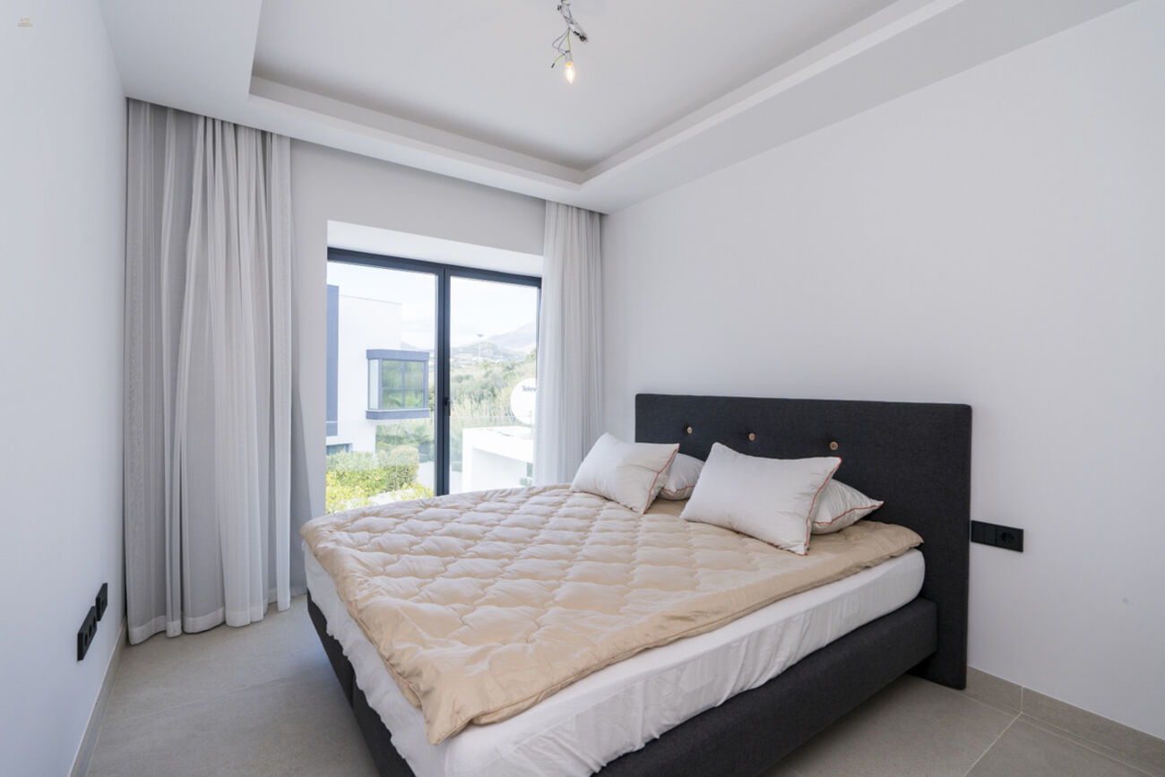 Thumbnail von Estepona Villa ES134511