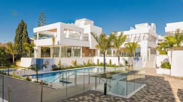  San Pedro de Alcántara Villa ES133189