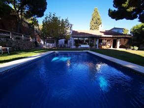 Thumbnail von Malaga Este Villa ES131769