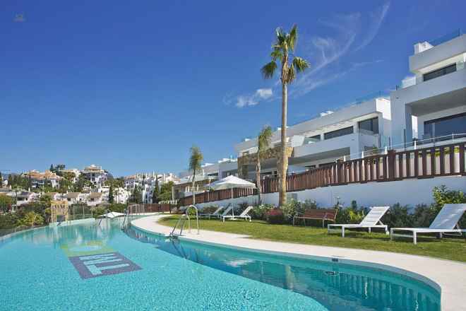Town House For Sale in Puerto Banús, Málaga
