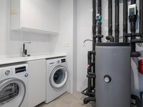 Thumbnail von Villa For Sale in Marbella, Málaga