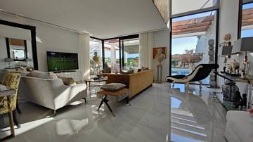 Thumbnail von Villa For Sale in Marbella, Málaga