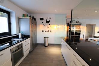 Thumbnail von Villa For Sale in Cabopino, Málaga