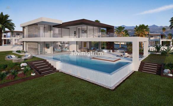 Town House For Sale in Cancelada, Málaga