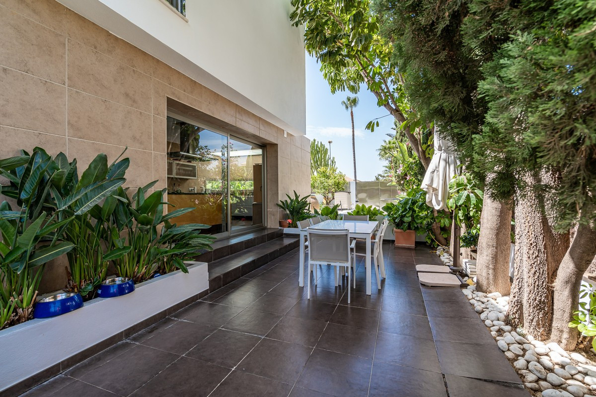 Thumbnail von Marbella Villa ES131573