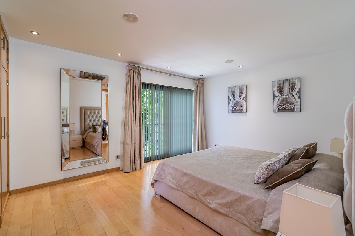 Thumbnail von Marbella Villa ES131573