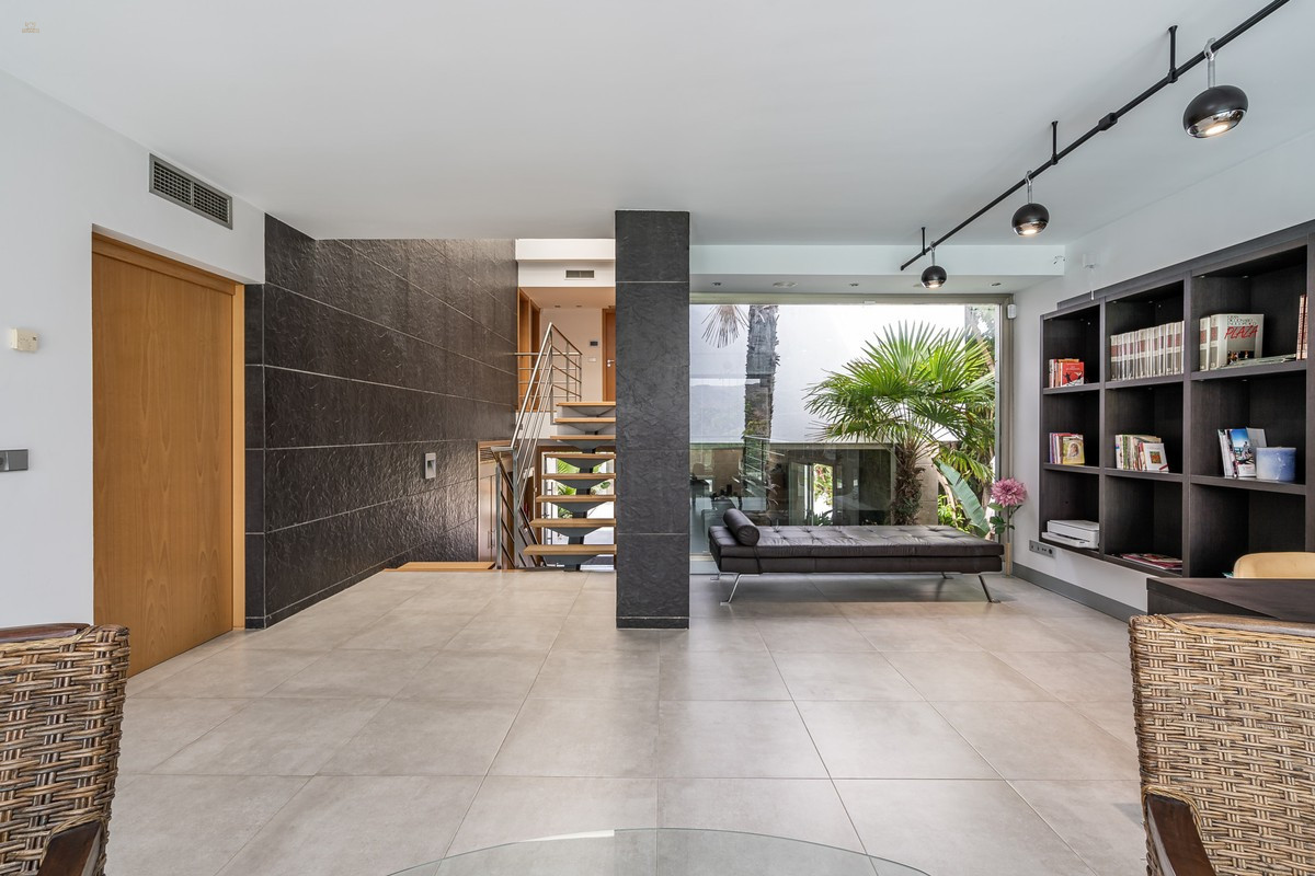 Thumbnail von Marbella Villa ES131573