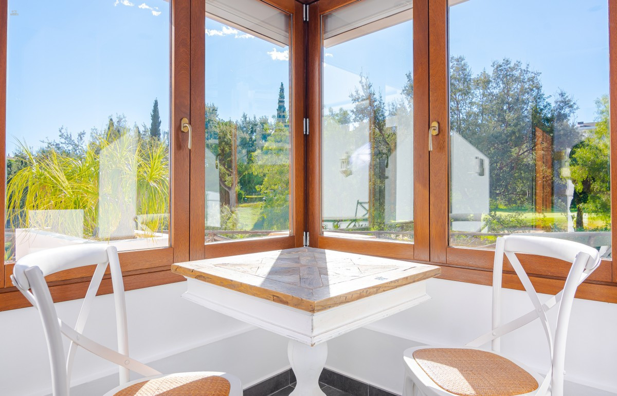 Thumbnail von Benahavis Villa ES130994