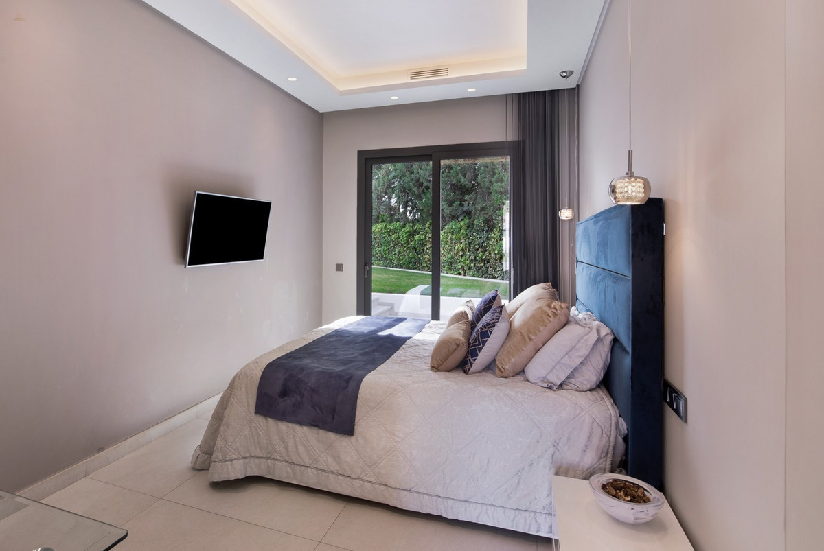 Thumbnail von Marbella Villa ES130794